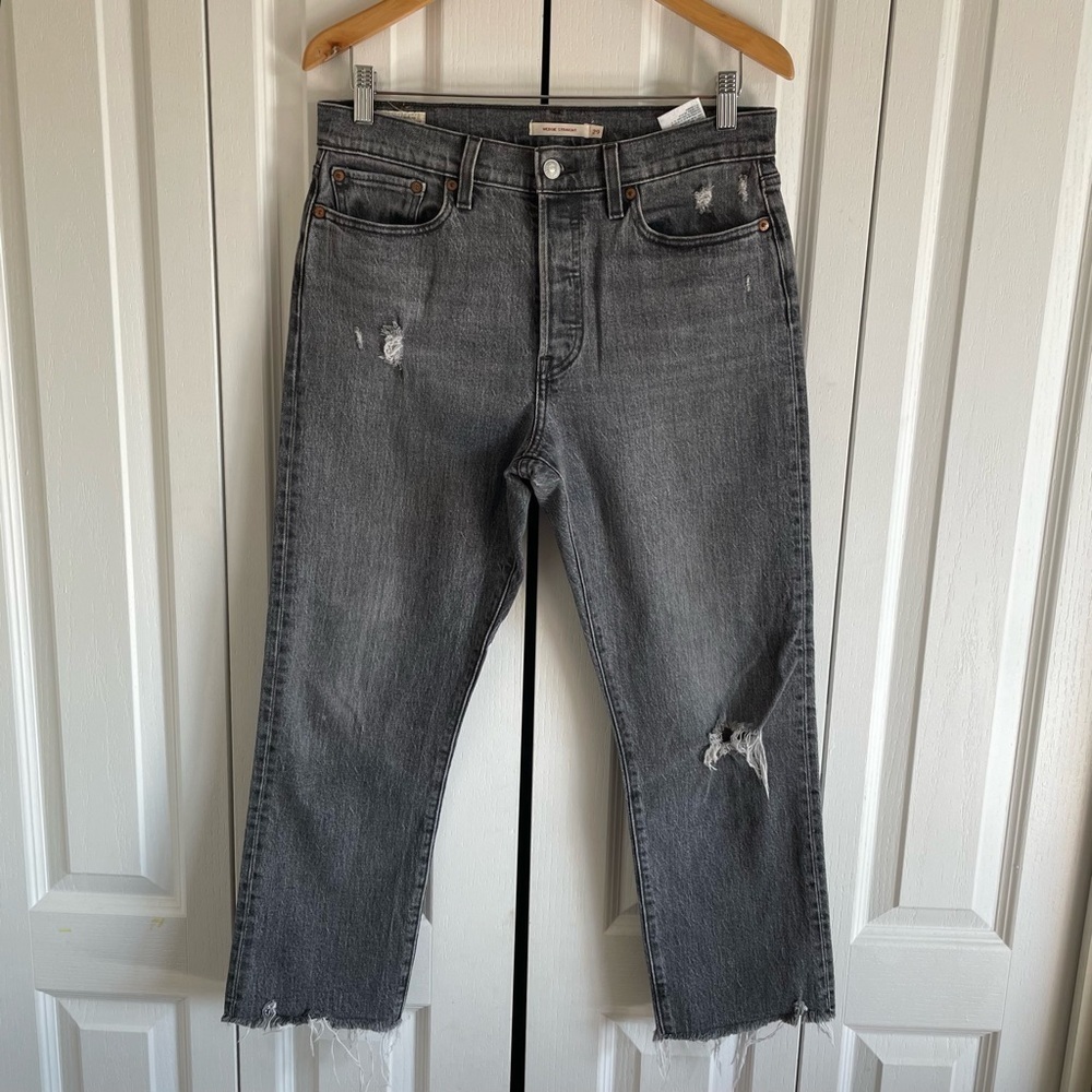Levi’s Premium Wedgie Straight Jeans Women’s 29 Black Gray Faded Button Fly EUC